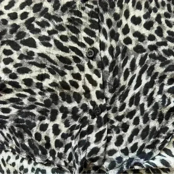 Cloth & Stone Animal Leopard Print Button Down Shirt LS Blouse Size XS - Picture 5 of 8